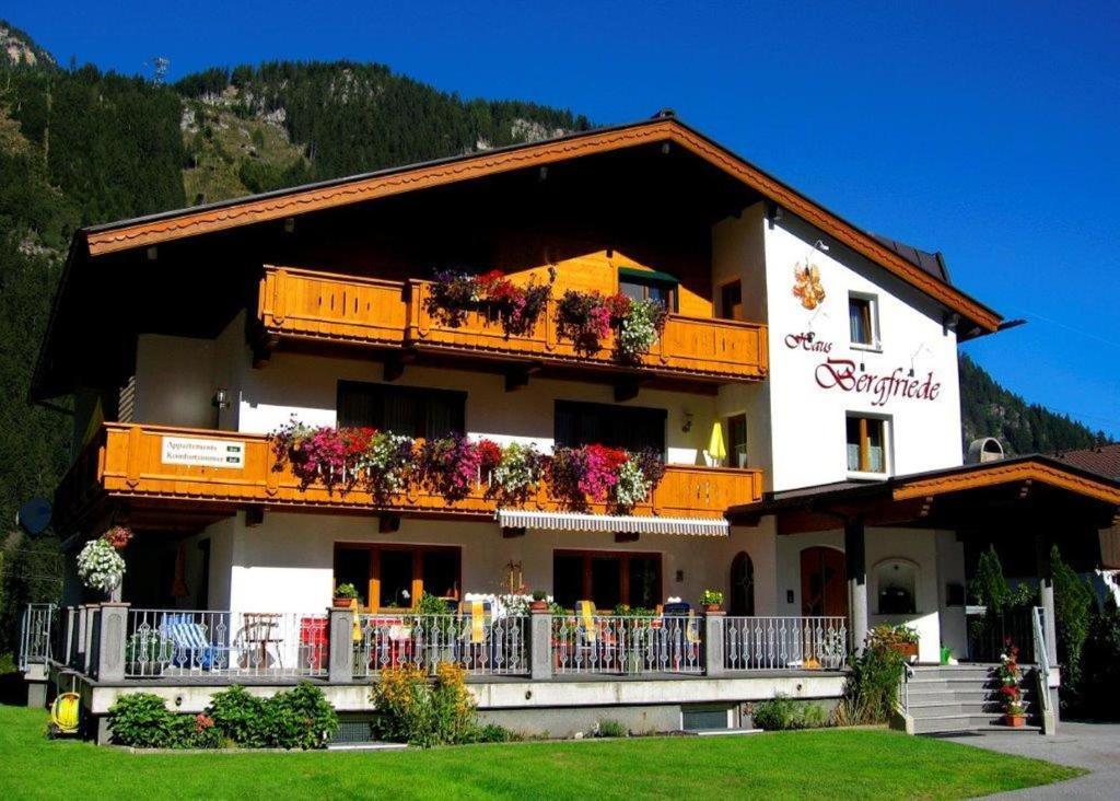 Haus Bergfriede Hotel Mayrhofen Exterior foto